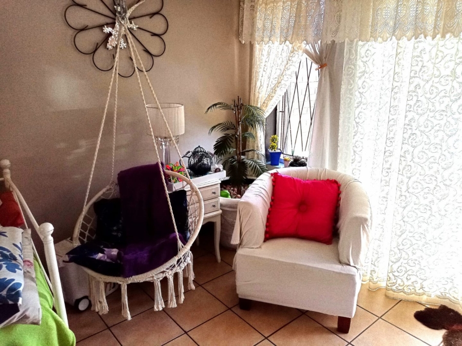 2 Bedroom Property for Sale in Charlo Eastern Cape